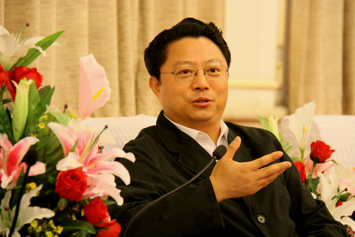 南京市委书记杨卫泽：亚青会预算10亿人民币