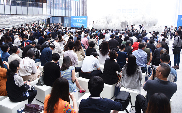 第四届苏州•金鸡湖双年展开幕 500位中外艺术家携3000件作品亮相